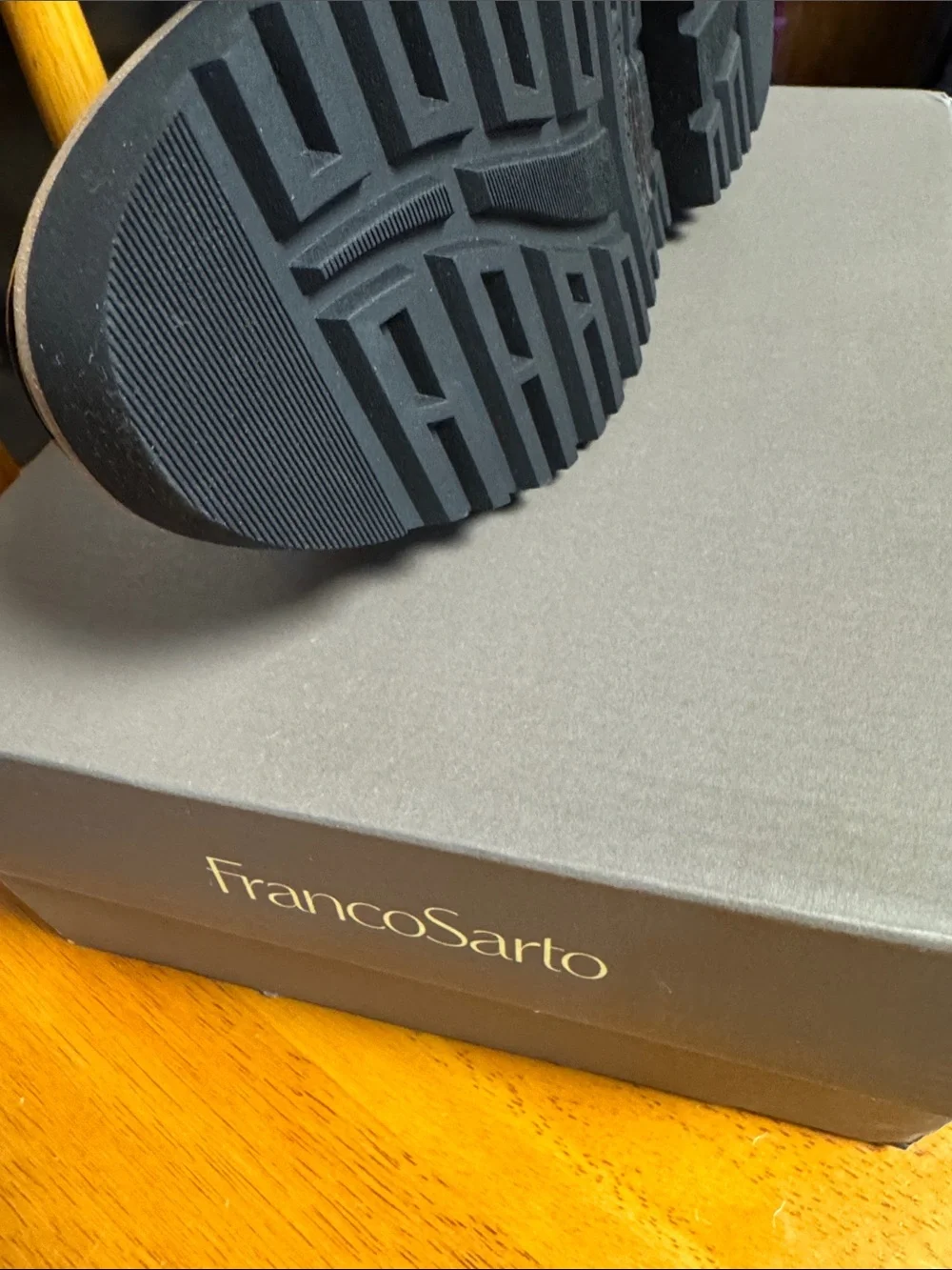 Franco Sarto NWB 7M Black shiny faux leather rubber bottom loafers
